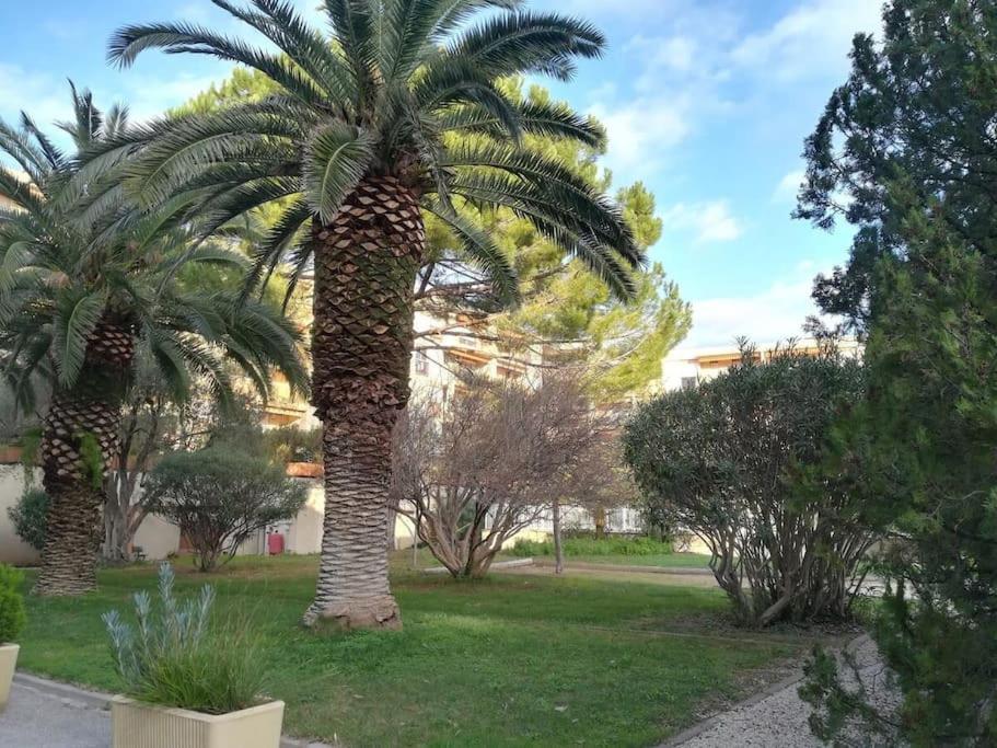 耶尔Les Jardins Du Luxembourg公寓 外观 照片